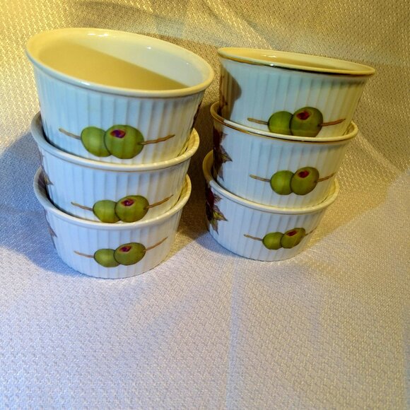 Royal Worcester Evesham Berries and Olives Ramekins set of 6 - Picture 1 of 7